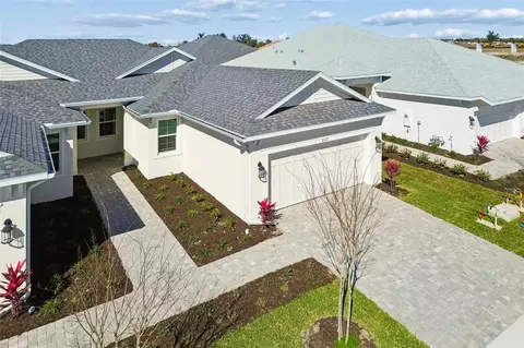 8127 Newberry Ave, Bradenton, FL 34210