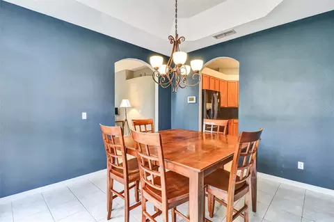 Dining - 2316 Blackjack Oak St, Ocoee, FL 34761 photo 2 of 2