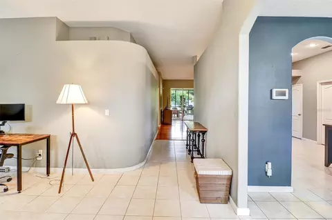 Entry Way - 2316 Blackjack Oak St, Ocoee, FL 34761 photo 2 of 2