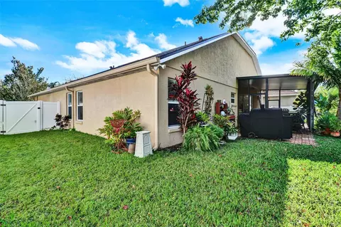 Exterior - 2316 Blackjack Oak St, Ocoee, FL 34761 photo 5 of 7