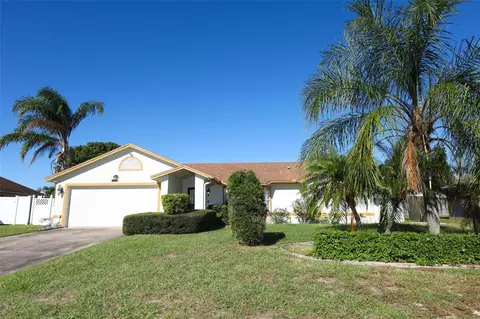 7113 Ironwood Dr, Orlando, FL 32818