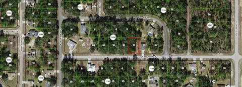 2771 W Paragon Ln, Citrus Springs, FL 34433