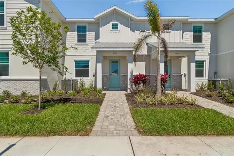 8123 Seaflower Pkwy, Bradenton, FL 34210
