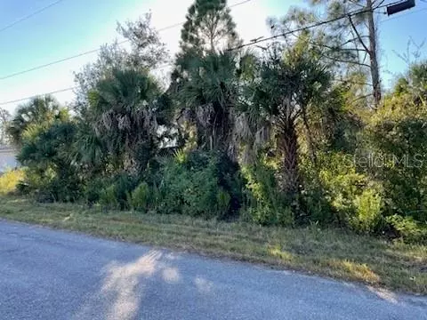 Bobolink Street, North Port, FL 34291