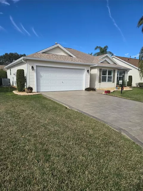 17656 SE 80th Altamaha Ct, The Villages, FL 32162