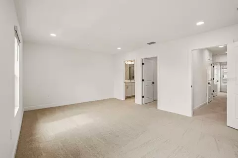 Bedroom - 17817 Broadleaf Loop, Venice, FL 34293 photo 1 of 5