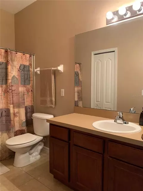 Bath - 7117 Harmony Square Dr S #7117, Harmony, FL 34773 photo 2 of 5