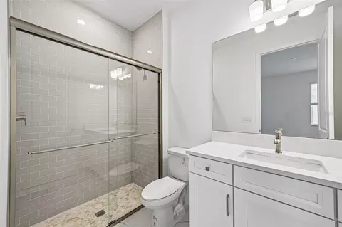 Bath - 3689 142nd Ter E, Parrish, FL 34219 photo 3 of 4