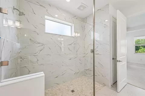 Bath - 3689 142nd Ter E, Parrish, FL 34219 photo 2 of 4