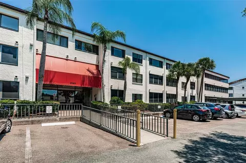 2587 Countryside Blvd #6304, Clearwater, FL 33761