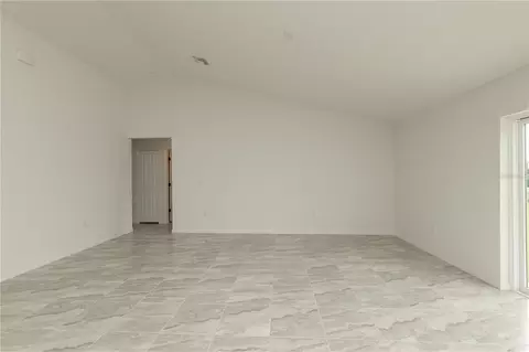 Living - 4423 Cremona Dr, Sebring, FL 33872 photo 2 of 5