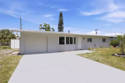 3106 Oxford Dr W, Bradenton, FL 34205