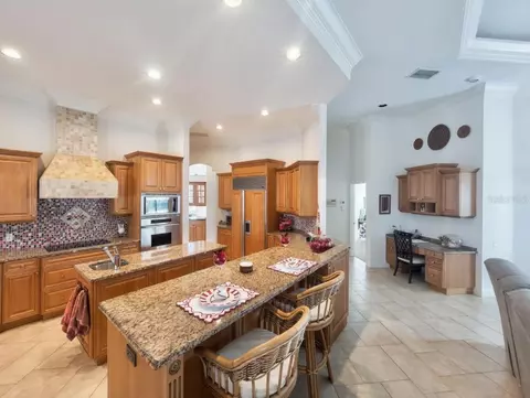 Kitchen - 9110 Deer Ct, Venice, FL 34293 photo 3 of 3