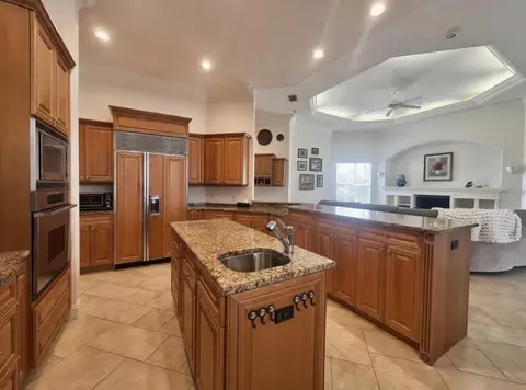 Kitchen - 9110 Deer Ct, Venice, FL 34293 photo 2 of 3