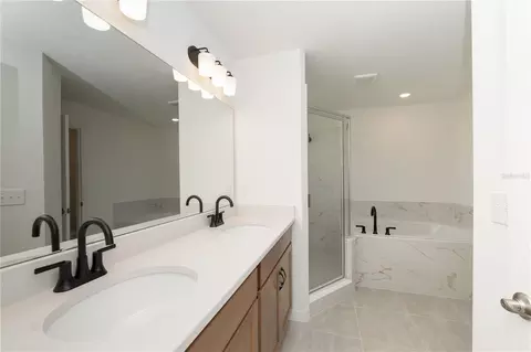 Bath - 3432 Blueberry Trl, Bartow, FL 33830 photo 1 of 5