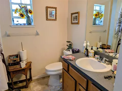 Bath - 35819 Nova Ln, Eustis, FL 32736 photo 3 of 5