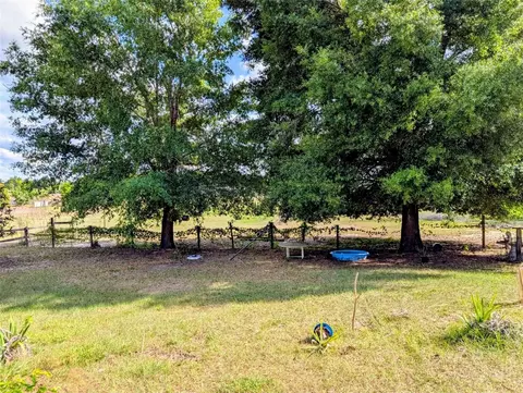 Exterior - 35819 Nova Ln, Eustis, FL 32736 photo 5 of 7