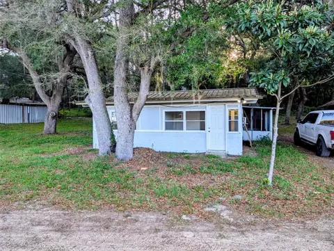 17247 SE 284th Ter, Umatilla, FL 32784