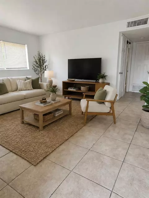 180 Minna Ln #312, Merritt Island, FL 32953