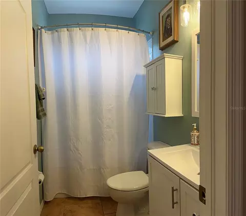 Bath - 12757 Standbridge Dr, Riverview, FL 33579 photo 1 of 2