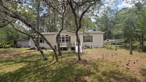 5719 W Stockholm Ln, Dunnellon, FL 34433
