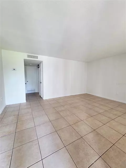 180 Minna Ln #310, Merritt Island, FL 32953