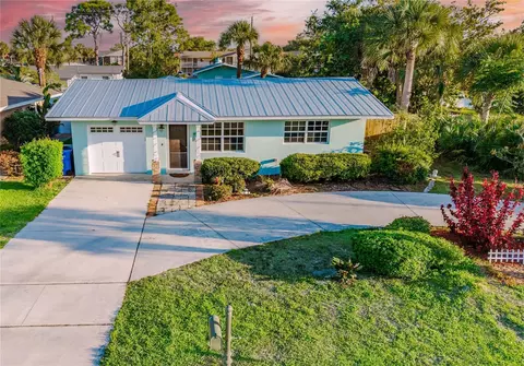 316 Alba St E, Venice, FL 34285