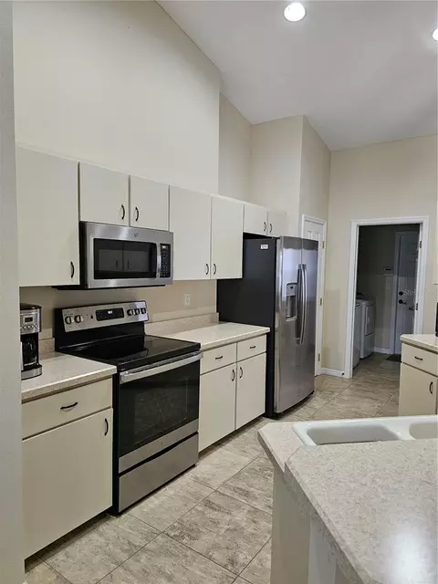 Kitchen - 5280 SW 88th Pl, Ocala, FL 34476 photo 2 of 4