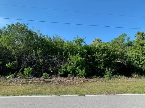 456 Sunset Rd N, Rotonda West, FL 33947