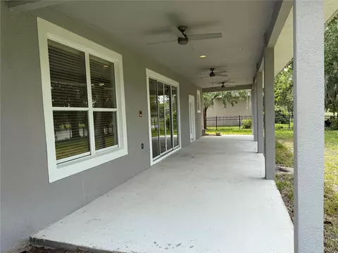 Exterior - 345 Beacon Pointe Dr, Ocoee, FL 34761 photo 2 of 4