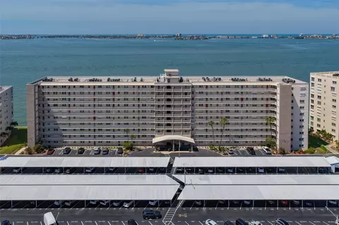 5980 Shore Blvd S #907, Gulfport, FL 33707