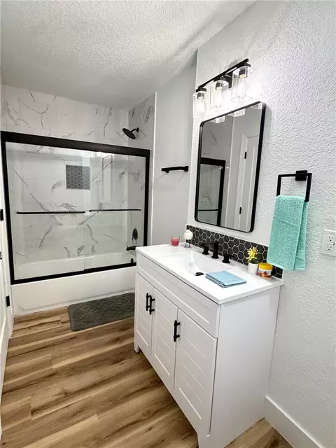 Bath - 6600 SW 151st Loop, Ocala, FL 34473 photo 2 of 2