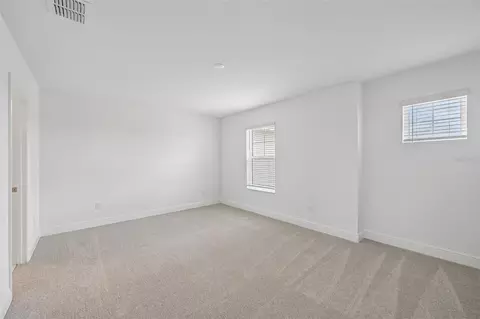 Bedroom - 4458 Sunset Garden St, Bradenton, FL 34210 photo 1 of 8