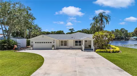 Exterior - 1645 Spring Garden Dr, Astor, FL 32102 photo 14 of 17