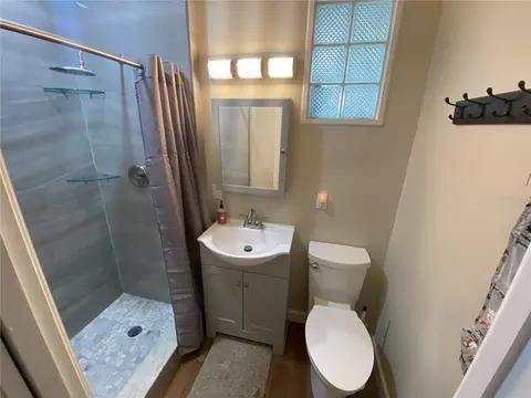 Bath - 1645 Spring Garden Dr, Astor, FL 32102 photo 1 of 6