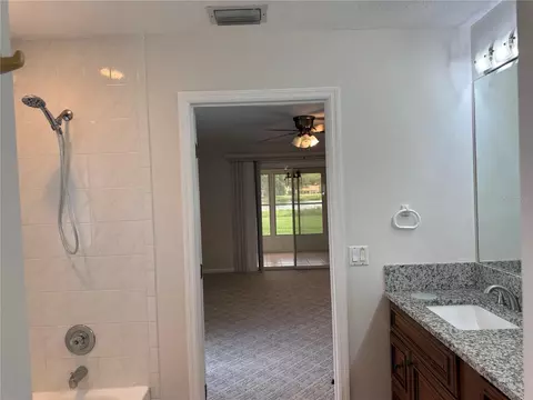 Bath - 5 Hickory Loop, Ocala, FL 34472 photo 2 of 4