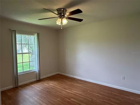 Bedroom - 5 Hickory Loop, Ocala, FL 34472 photo 4 of 6
