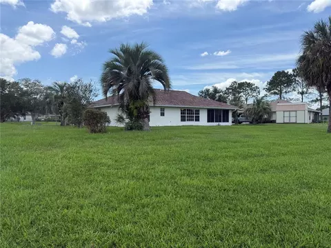 Exterior - 5 Hickory Loop, Ocala, FL 34472 photo 2 of 5