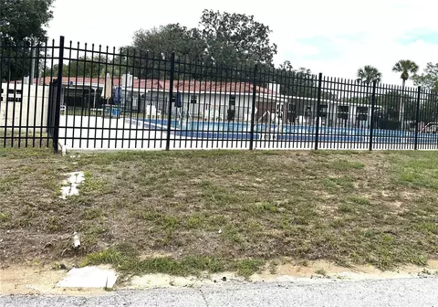 Exterior - 15 NE 63rd Ct, Ocala, FL 34470 photo 6 of 7