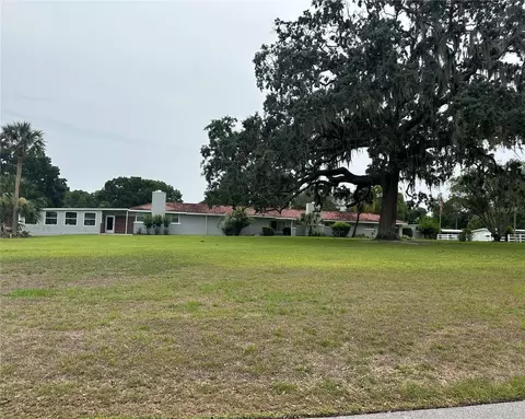Exterior - 15 NE 63rd Ct, Ocala, FL 34470 photo 5 of 7