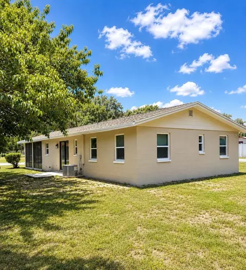 Exterior - 1090 E Bay St, Bartow, FL 33830 photo 5 of 5