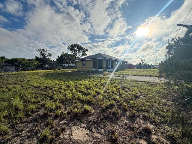 202 Owens Rd, Lake Wales, FL 33859