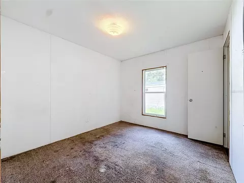 Bedroom - 21420 NE 41st St, Williston, FL 32696 photo 1 of 11