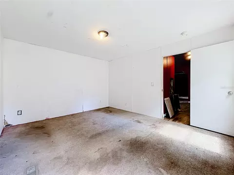 Bedroom - 21420 NE 41st St, Williston, FL 32696 photo 10 of 11