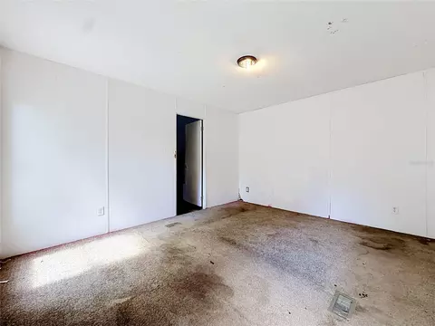 Bedroom - 21420 NE 41st St, Williston, FL 32696 photo 11 of 11