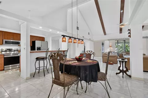 Dining - 21 Townhill Dr, Eustis, FL 32726 photo 2 of 2