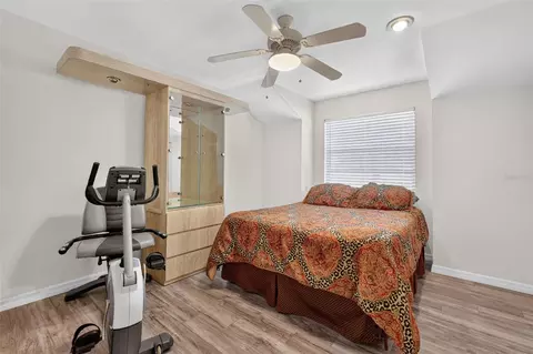 Bedroom - 21 Townhill Dr, Eustis, FL 32726 photo 2 of 4