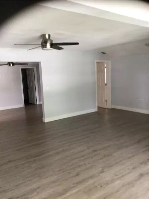Living - 1010 Dakota Ave, Saint Cloud, FL 34769 photo 4 of 5