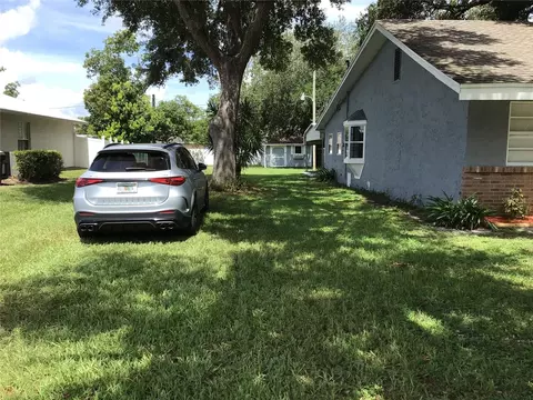 Exterior - 1010 Dakota Ave, Saint Cloud, FL 34769 photo 4 of 4