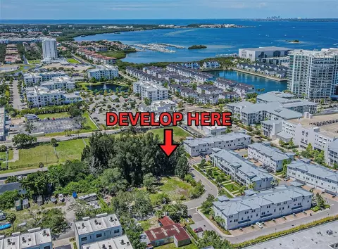 4904 W Paul Ave, Tampa, FL 33611
